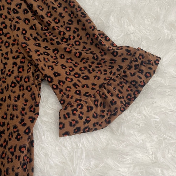 CeCe Leopard Print Dress Womens XL Short Sleeve Pullover Ruffle Hem V Neck - Picture 4 of 8